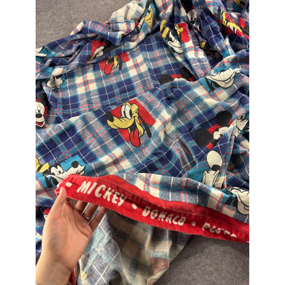VTG Disney Flannel Fabric Mickey Donald Pluto Goofy Plaid Cotton Full Sz 96x60"
